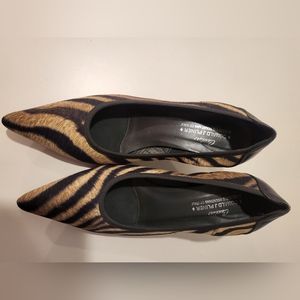 Donald J Pliner Womans Size 8.5 Striped Calf Hair Heel